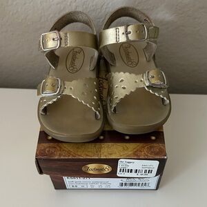 FootMates Shiny Gold Kids Sandals